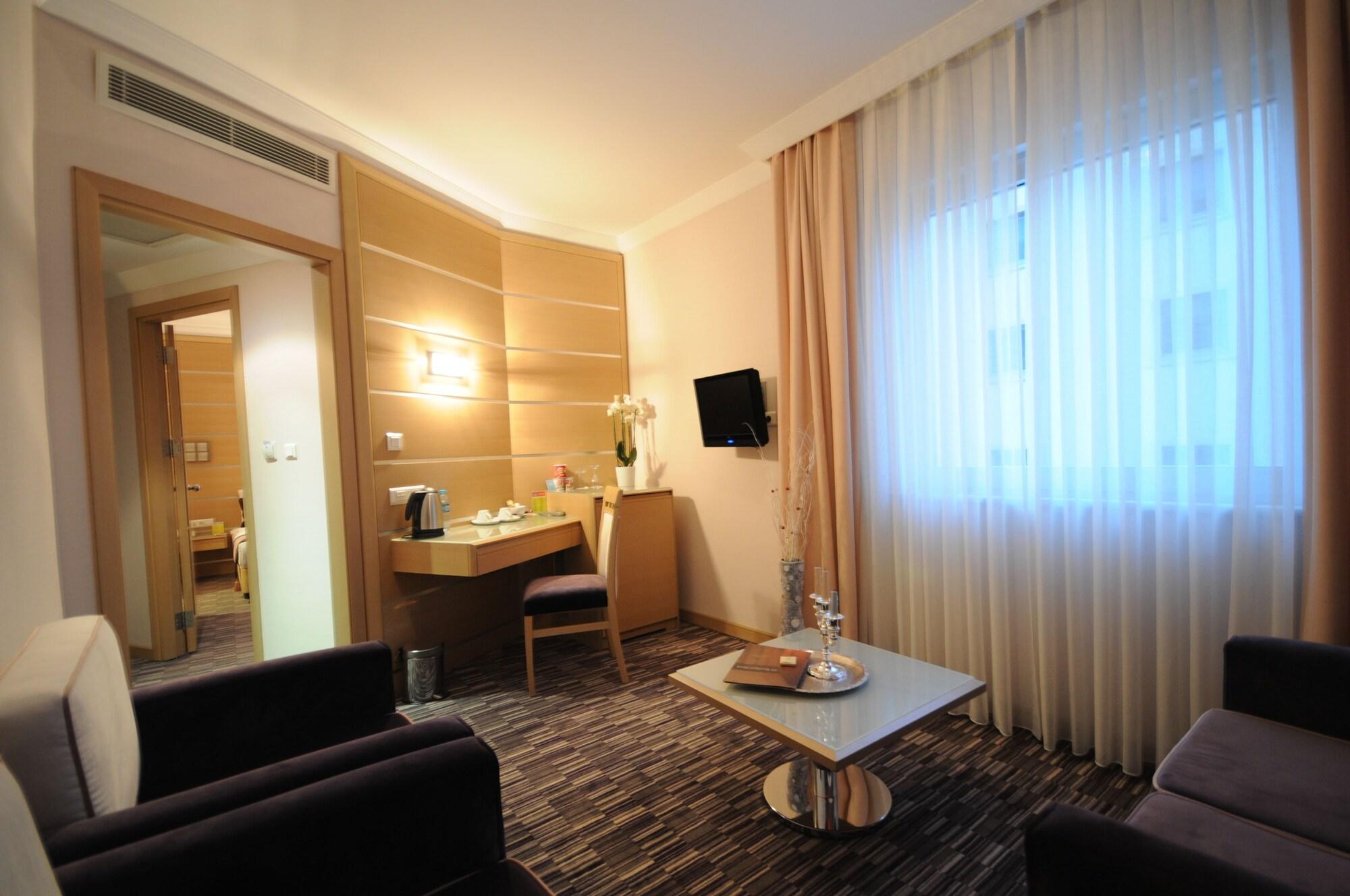 Sv Business Hotel Taksim Istanbul Exteriör bild