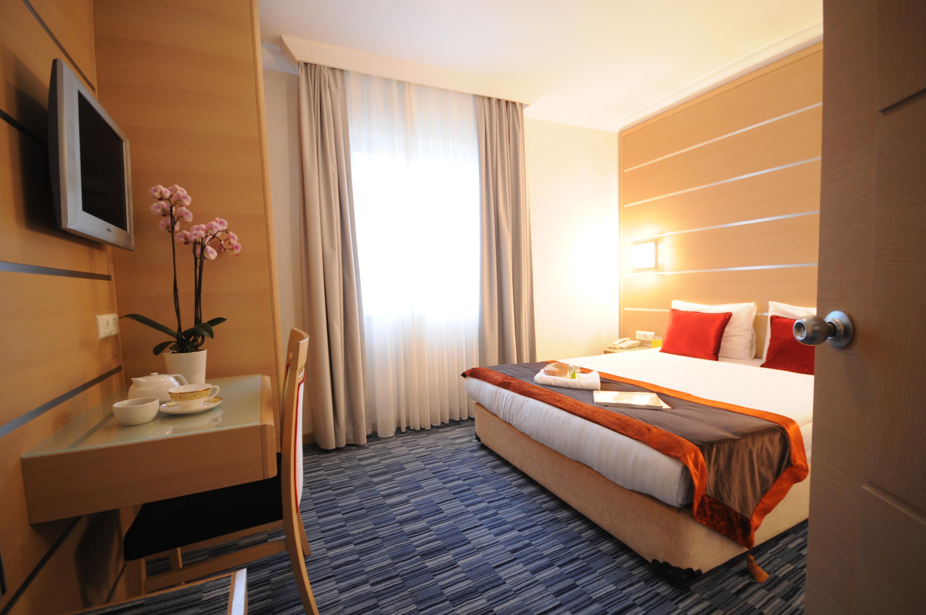 Sv Business Hotel Taksim Istanbul Exteriör bild
